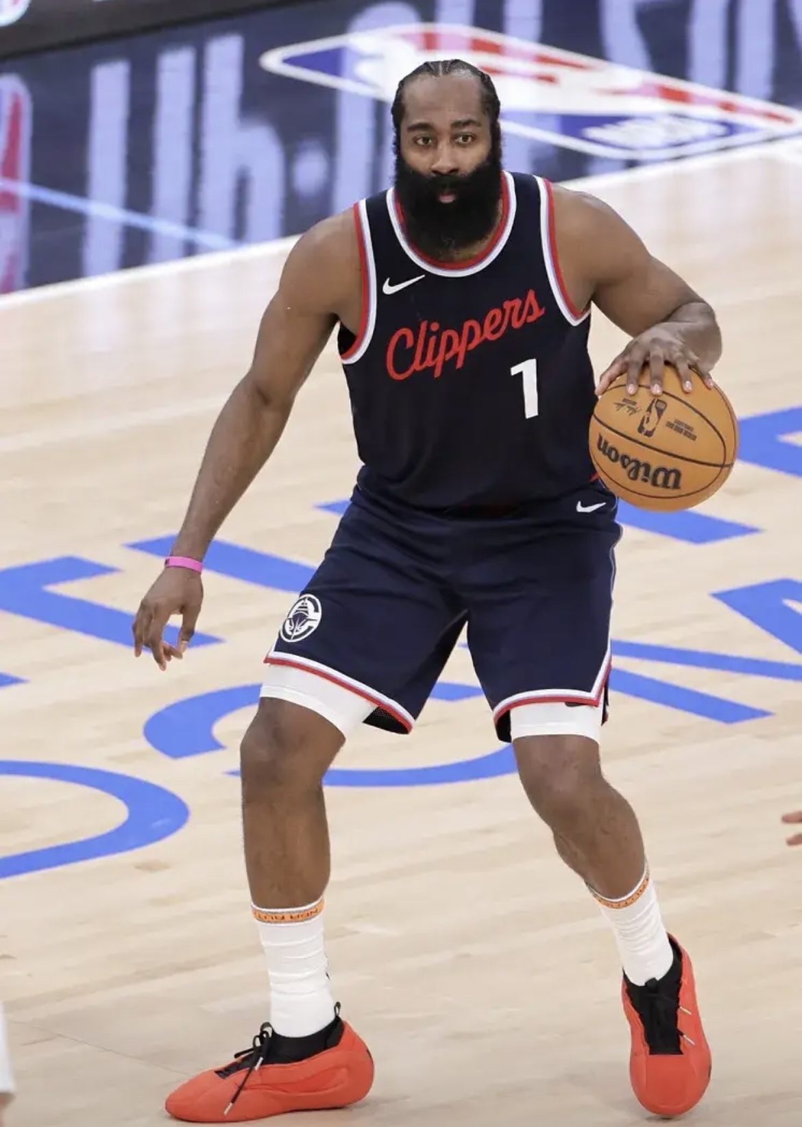 独行侠爆冷步行者，哈登高光表现的简单介绍