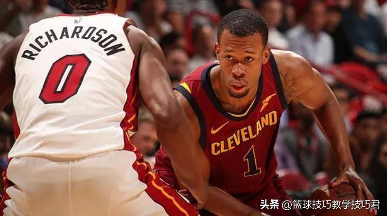 开拓者不敌老鹰，胡德表现出色