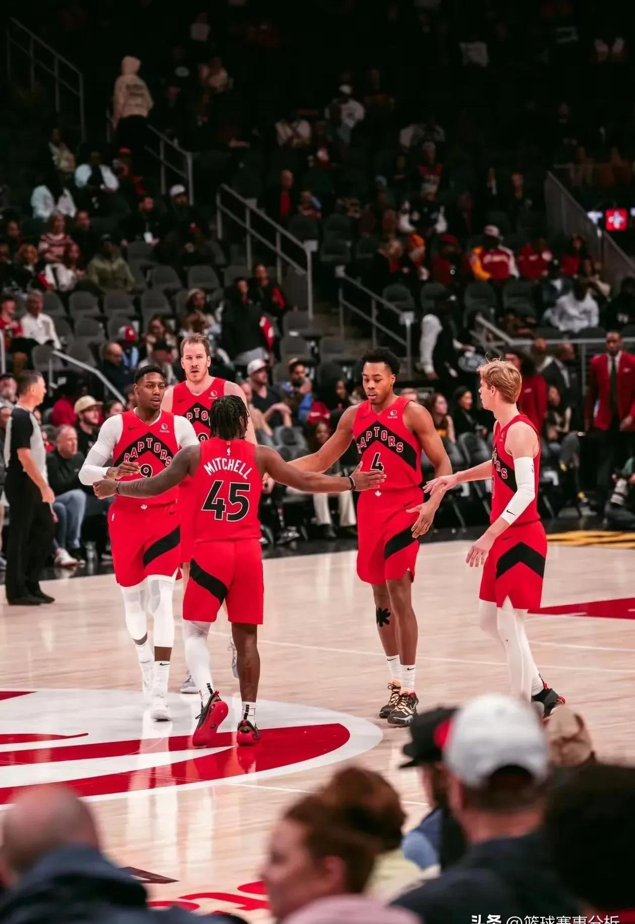 猛龙击败太阳，豪取五连胜的简单介绍