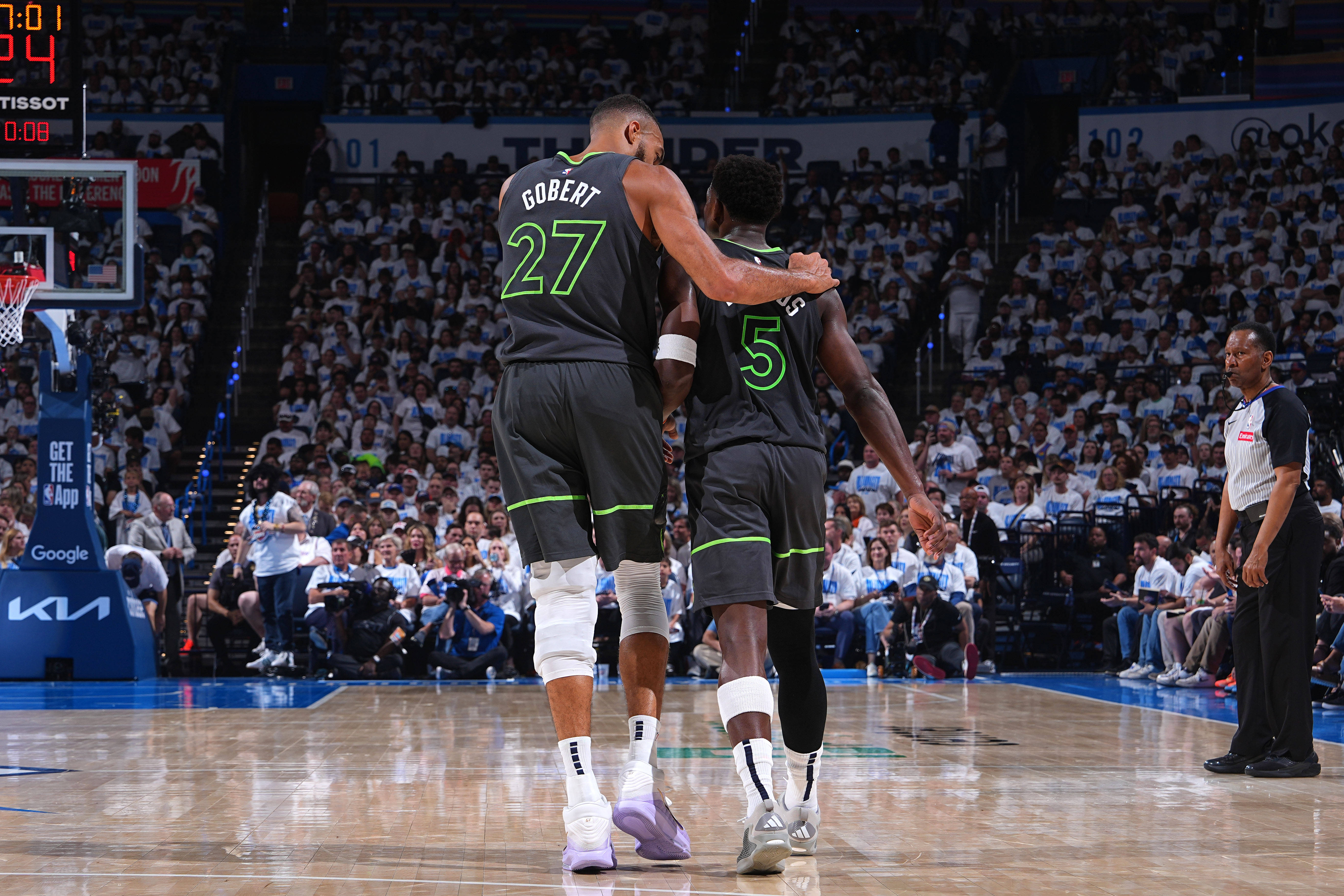 墨西哥男篮鏖战日本男篮，戈贝尔绝境逆转的简单介绍