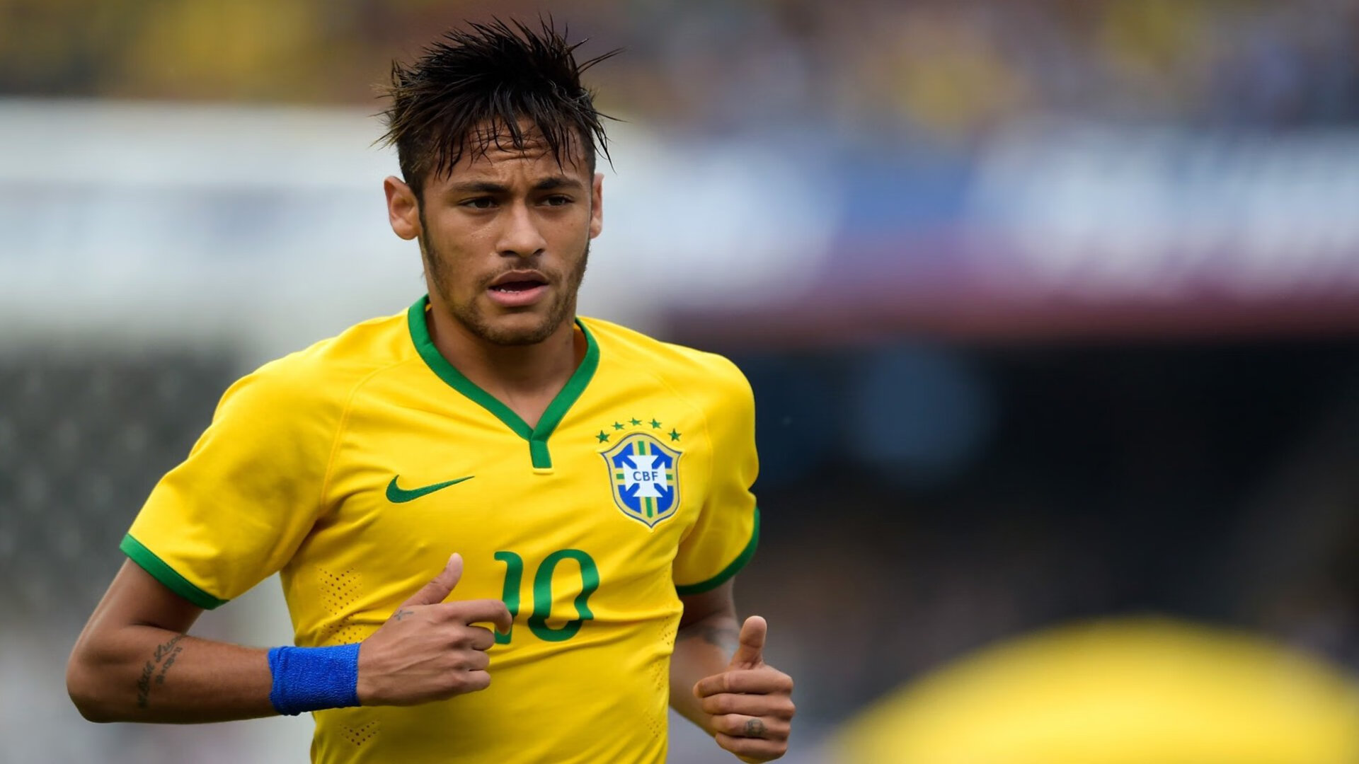 掘金矿坑旁的库里时刻，当快船在丹佛高原投出历史性一击