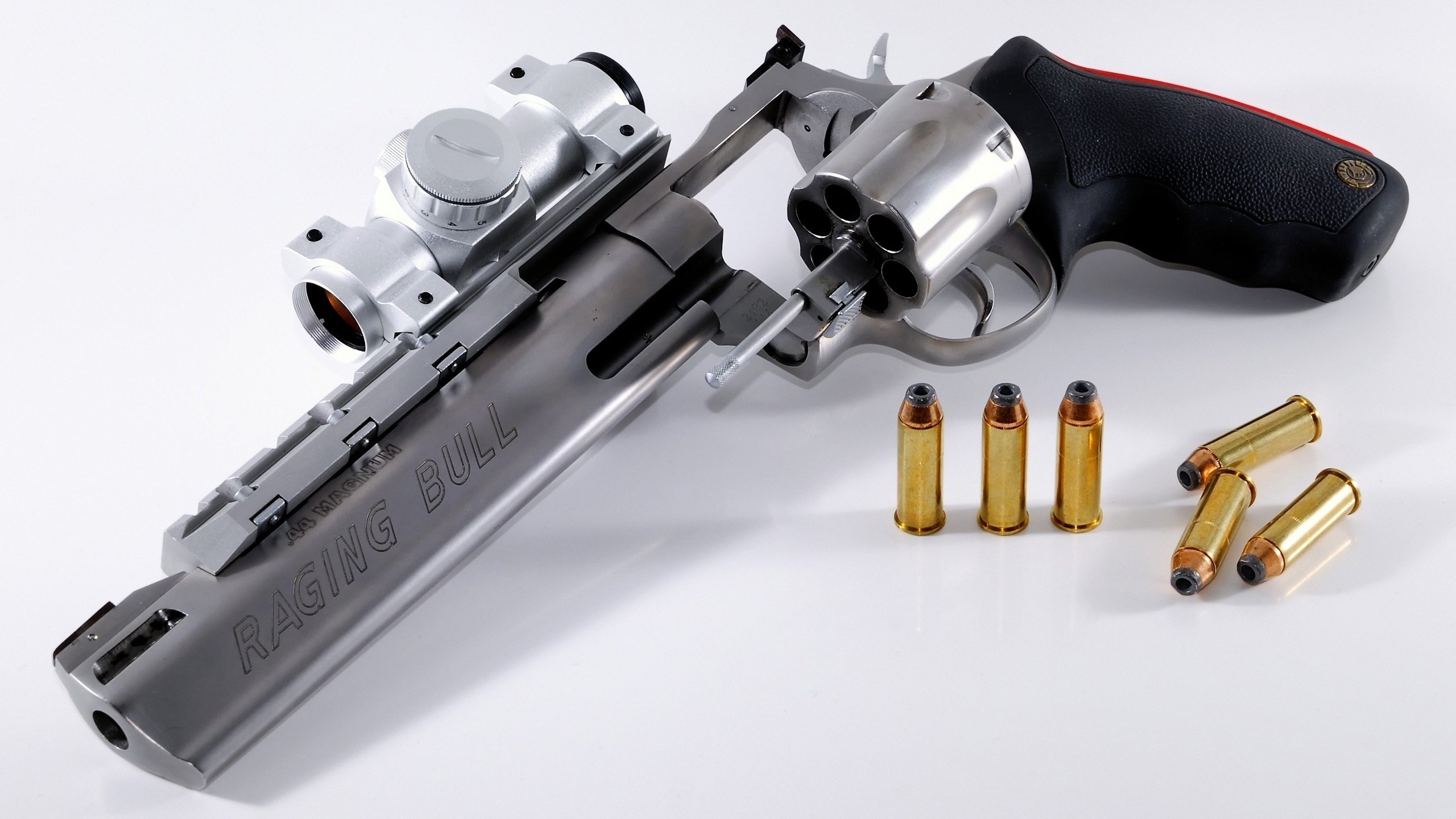 奇迹之地的平行交响，从墨西哥城的狂欢，到波士顿的救赎